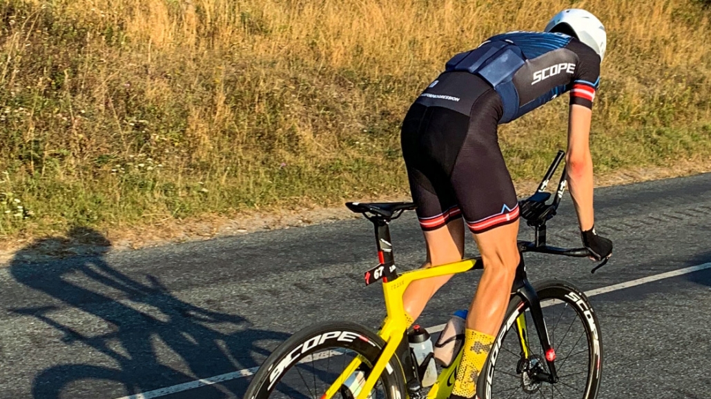 Mads Frank setting the Danish 24h-record.