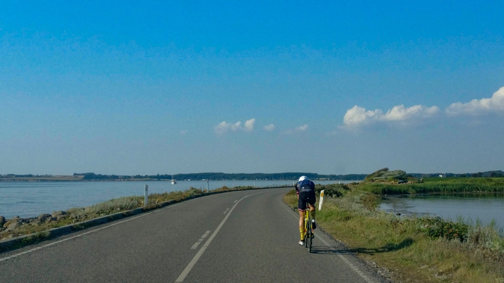 Mads Frank setting the Danish 24h-record.