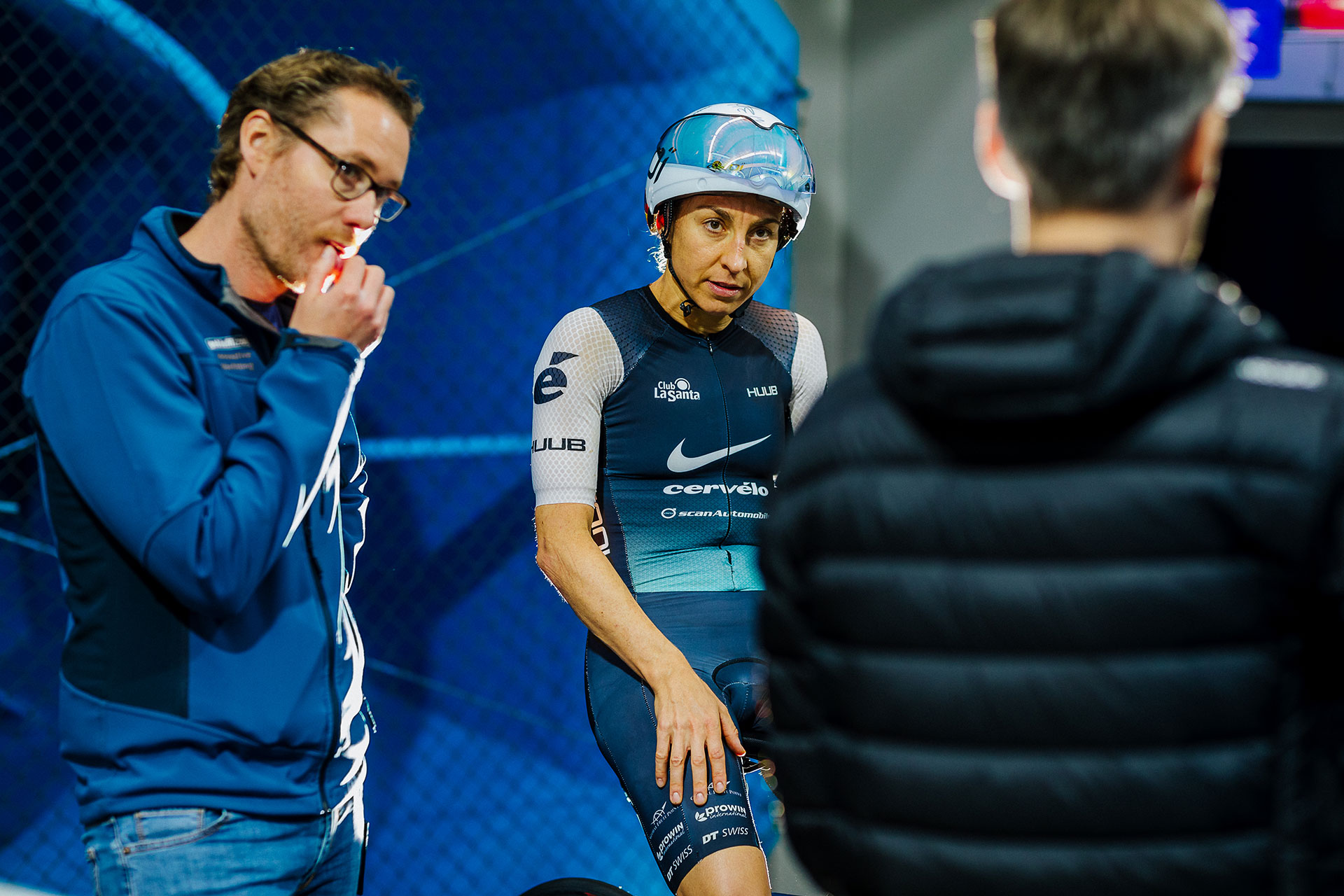 Daniel Schade und Anne Haug im Windkanal mit DT Swiss